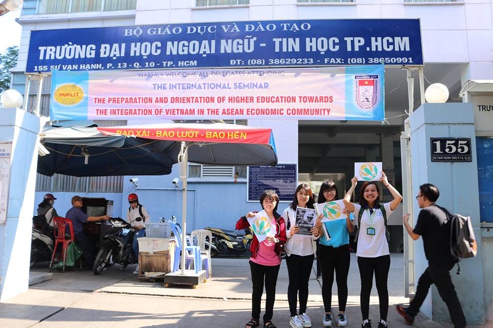 Môi[-]Trường[-]Xanh[-]2016[-]đến[-]với[-]các[-]trường[-]đại[-]học
